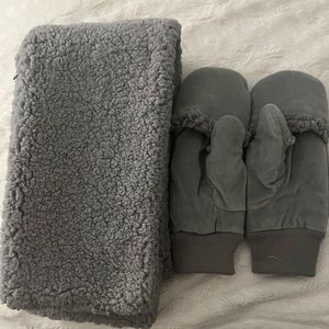 Sherpa Scarf and Mitten Set